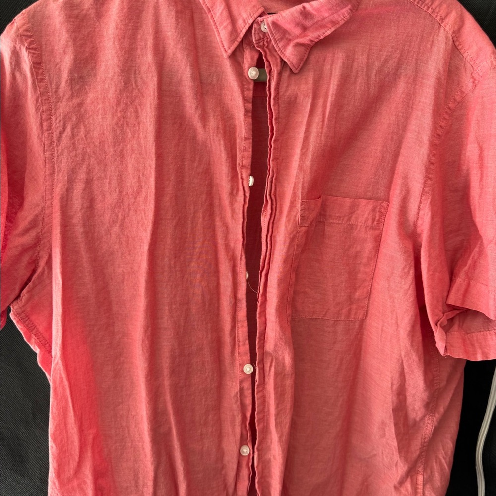 H&M Men's Casual Coral Button Down Shirt